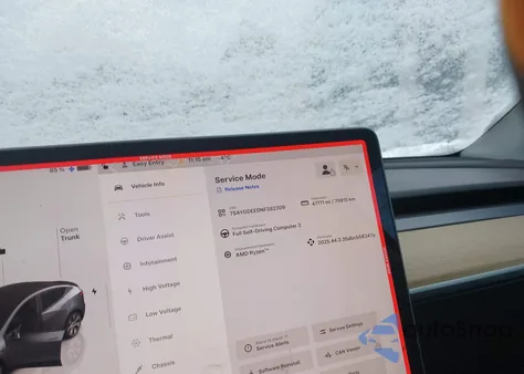 2022 Tesla Model Y Long Range Dual Motor All-Wheel Drive z USA, uszkodzony, nr VIN 7SAYGDEE0NF382309